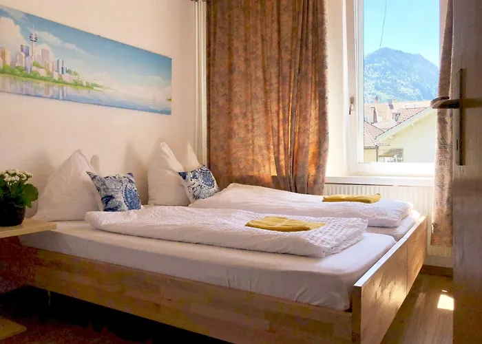 Downtown Apartment 9